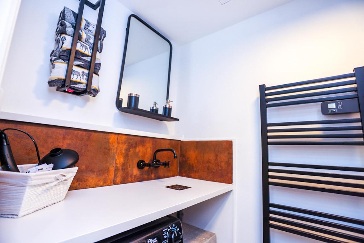 Superbe Appartement Hyper Centre 2 Chambres Wifi 格拉斯 外观 照片